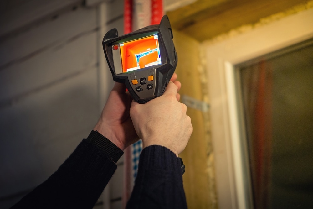 Thermal imaging camera for water damage